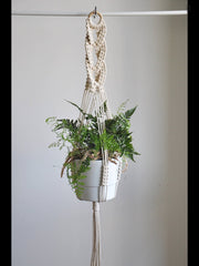 Plant hanger pot hanging for home garden macrame plant hanger for bacony pot hanging indoor Handmade - Statnmore-7861